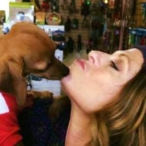 Meet your Posher, Sidney